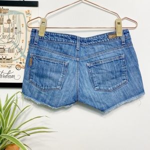 paige | silverlake raw hem shorts shiloh wash 27